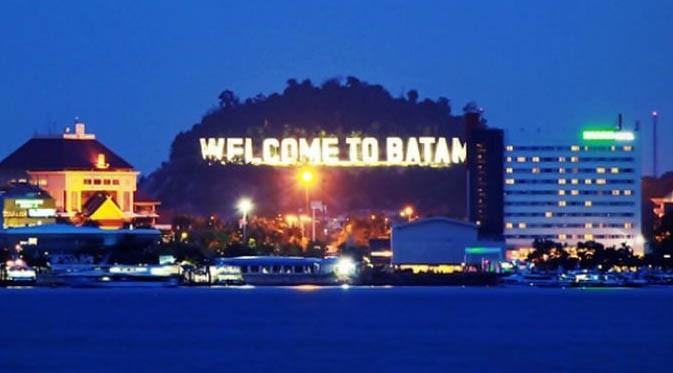 Paket Wisata BATAM – SINGAPORE –VIETNAM 5 Day 4 Night TOUR dari Padang